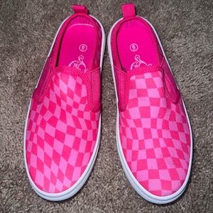 Size 6 pink checkered canvas shoes